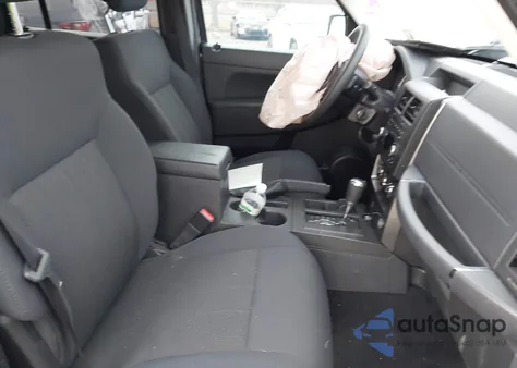 2011 Jeep Liberty Sport from USA, damaged, VIN 1J4PN2GK0BW566396